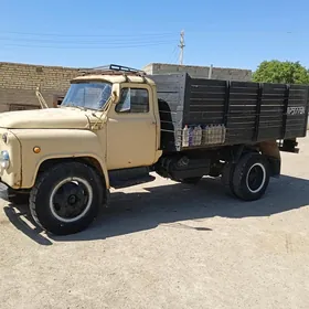 Gaz 52 1984