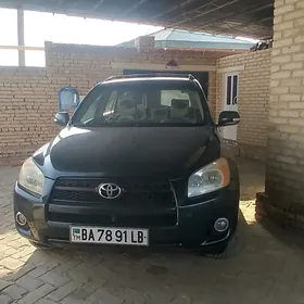 Toyota RAV4 2010