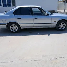 BMW 525 1992