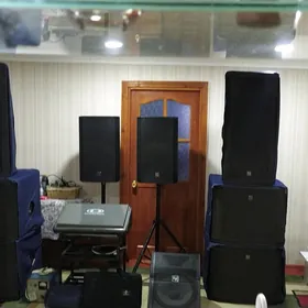 музыкальных аппарат.