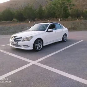 Mercedes-Benz C350 2009