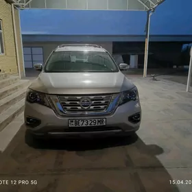 Nissan Pathfinder 2020