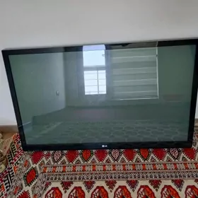 LG telewizor 42lik