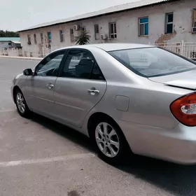 Toyota Camry 2003