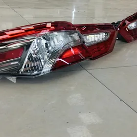 Camry fara 17-20
