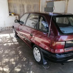 Opel Astra 1992