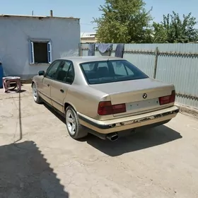 BMW 525 1993