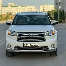 Toyota Highlander 2016