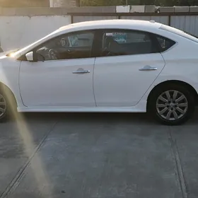 Nissan Sentra 2013