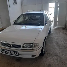 Opel Astra 1996