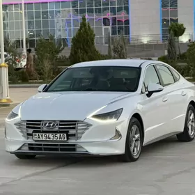 Hyundai Sonata 2021