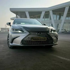 Lexus ES 350 2020