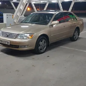 Toyota Avalon 2001