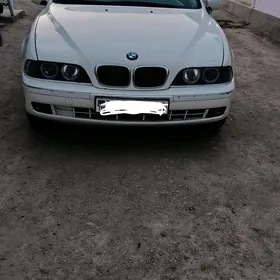 BMW E39 1998
