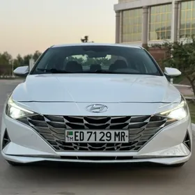 Hyundai Elantra 2021