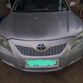 Toyota Camry 2008