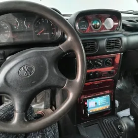 Hyundai Galloper 1998