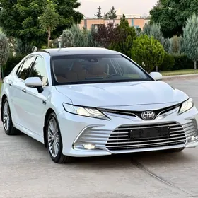 Toyota Camry 2023