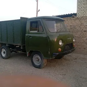 UAZ 2206 1989