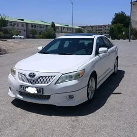 Toyota Camry 2010