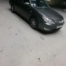 Toyota Camry 2005
