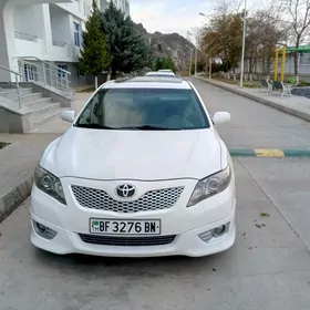 Toyota Camry 2010