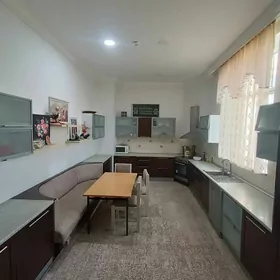 Элитка Атамырат Аллея