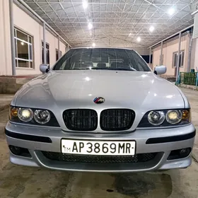 BMW E39 2000