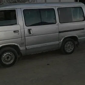 Toyota Hiace 1989