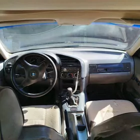 BMW 3 Series 1991