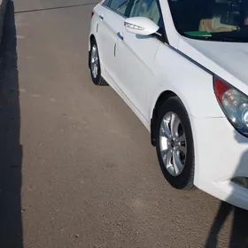 Hyundai Sonata 2012