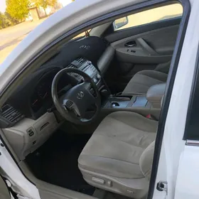 Toyota Camry 2010