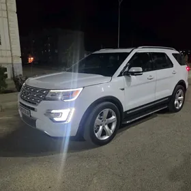 Ford Explorer 2017