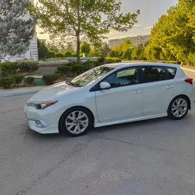Toyota Corolla iM 2016