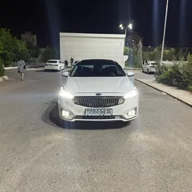 Kia Cadenza 2017