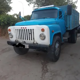 Gaz 53 1985