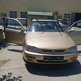 Toyota Camry 1993