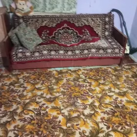 диван и кресло