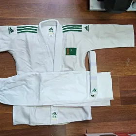 Kimano Adidas Judo Dzyudo