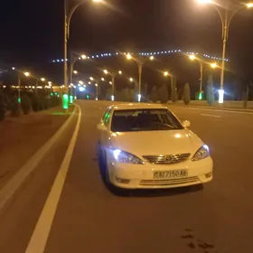 Toyota Camry 2005