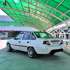 Daewoo Nexia 2011