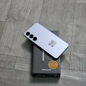 Samsung S25. 12/128. wetnam