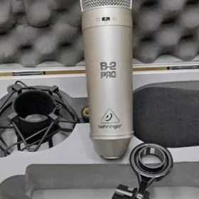 Behringer B2pro