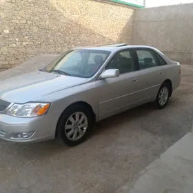 Toyota Avalon 2000