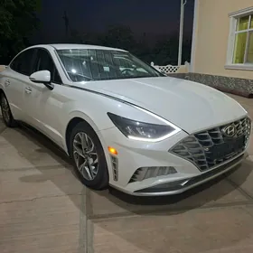 Hyundai Sonata 2020