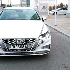 Hyundai Sonata 2020