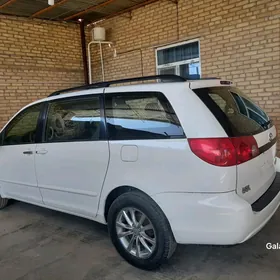 Toyota Sienna 2006