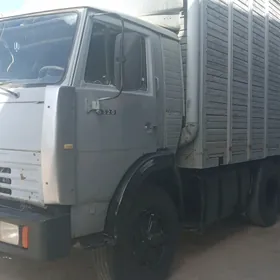Kamaz 5320 1990