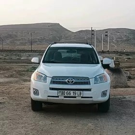 Toyota RAV4 2011