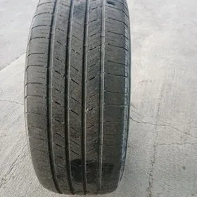 235 60 17
